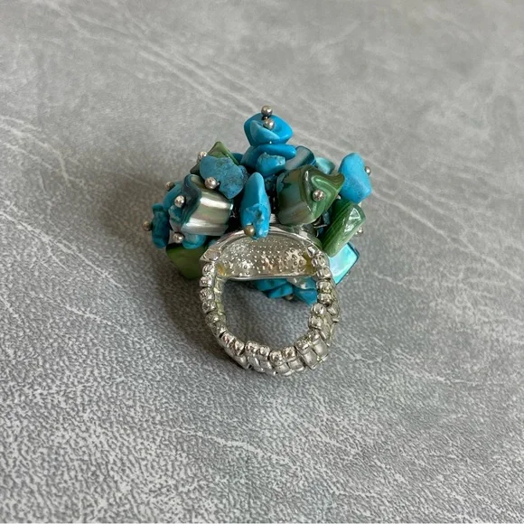 Blue and White Cluster Statement Ring with Organic Design - Picture 7 of 9